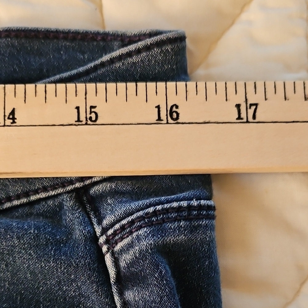 Curve Appeal Essential Skinny Medium Wash Jeans- 12/31 - Picture 7 of 9